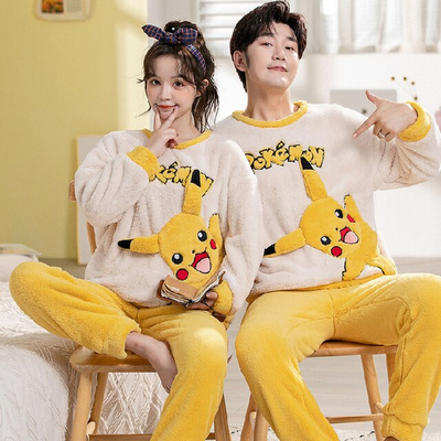 Pyjama Pokémon Pikachu pour adultes