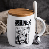 Mugs One Piece avec cuillères et couvercles assortis