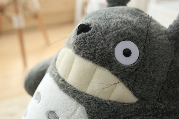 Peluche Totoro pour chambres de filles