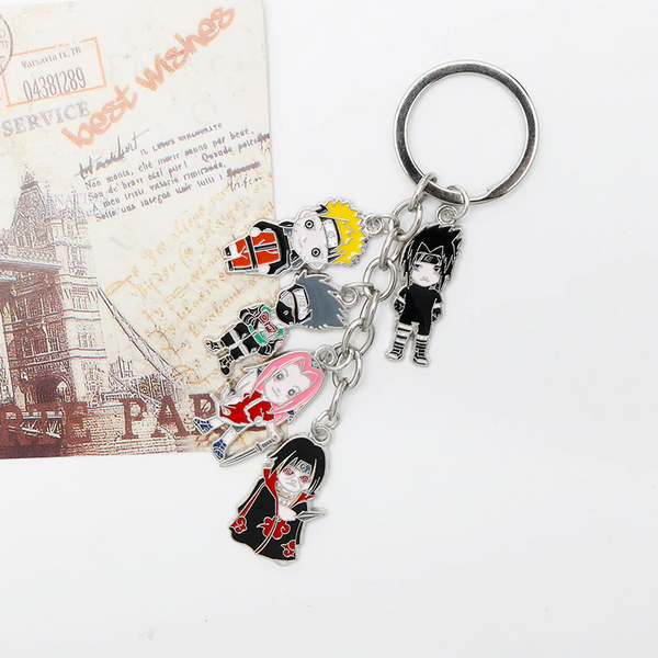 Porte-clés Naruto avec les personnages en modèles cartoon