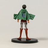 Figurine Eren avec cape du Bataillon d’exploration