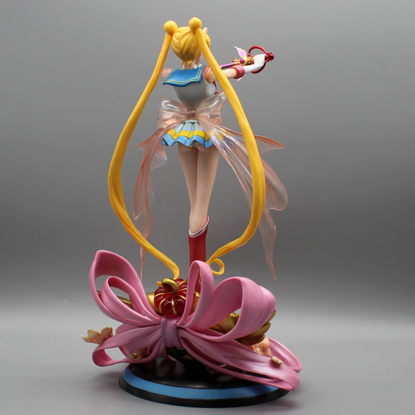 Figurine Sailor Moon avec baguette magique